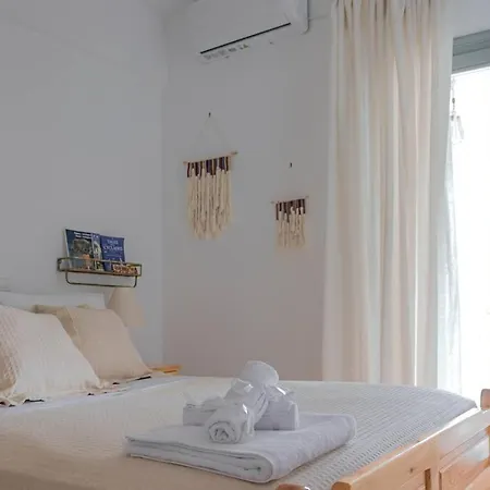 Martha's Filoxenia 公寓 *