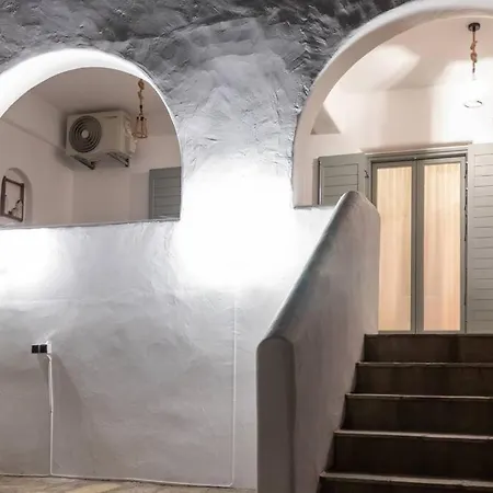 公寓 Martha's Filoxenia *