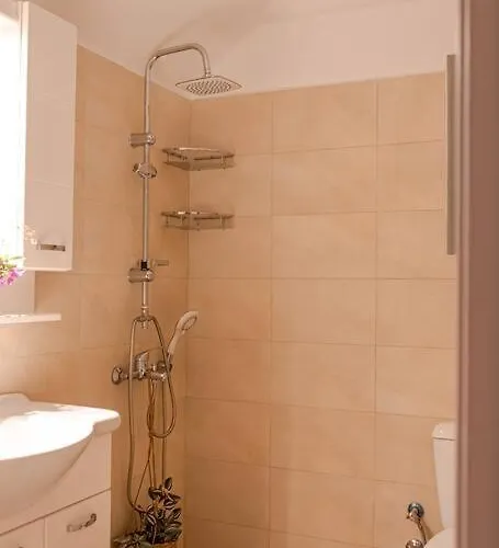 Martha's Filoxenia Apartamento *